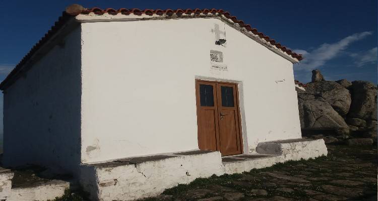 &Lambda;ή&mu;&nu;&omicron;&sigmaf;: &Upsilon;&pi;ό&delta;&epsilon;&iota;&gamma;&mu;&alpha; &kappa;&alpha;&theta;&alpha;&rho;&iota;ό&tau;&eta;&tau;&alpha;&sigmaf; &omicron; &Pi;&rho;&omicron;&phi;ή&tau;&eta;&sigmaf; &Eta;&lambda;ί&alpha;&sigmaf;