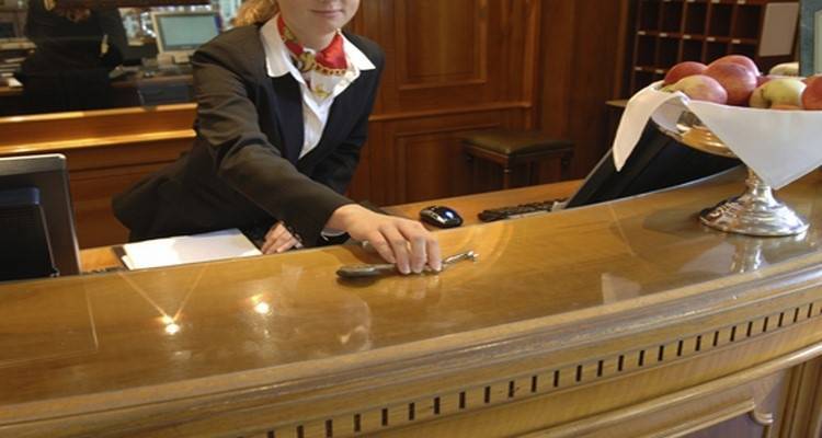 Το Σωματείο Ξενοδοχοϋπαλλήλων Λήμνου κόβει την πρωτοχρονιάτικη πίτα του