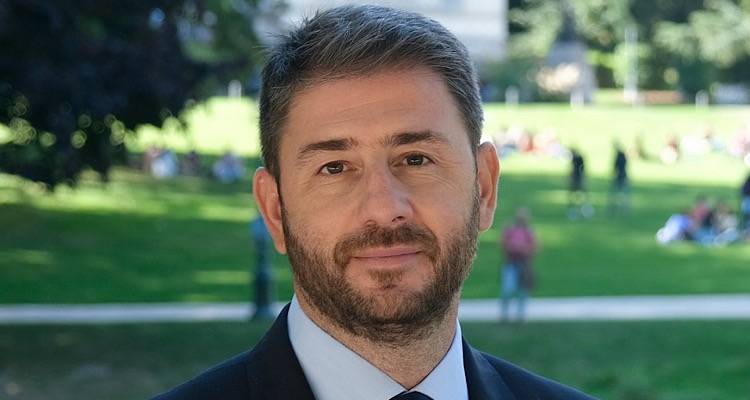 &Omicron; &Nu;ί&kappa;&omicron;&sigmaf; &Alpha;&nu;&delta;&rho;&omicron;&upsilon;&lambda;ά&kappa;&eta;&sigmaf; &sigma;&tau;&eta; &Mu;&upsilon;&tau;&iota;&lambda;ή&nu;&eta;