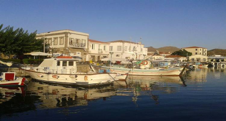 Ή&lambda;&iota;&omicron;&sigmaf; &mu;&epsilon; &pi;&omicron;&lambda;&lambda;ά &mu;&pi;&omicron;&phi;ό&rho; &sigma;ή&mu;&epsilon;&rho;&alpha;