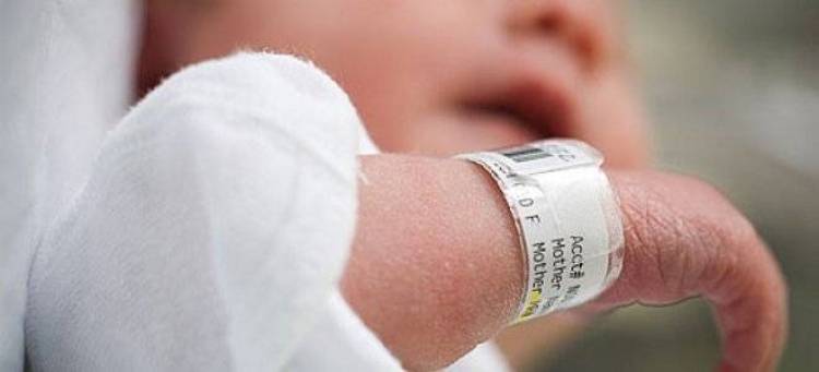 Μωρό θεραπεύτηκε από τον ιό του AIDS