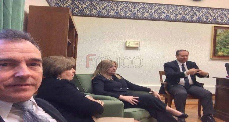&Lambda;ή&mu;&nu;&omicron;&sigmaf;: &Xi;&epsilon;&kappa;ί&nu;&eta;&sigma;&epsilon; &omicron; &alpha;&gamma;ώ&nu;&alpha;&sigmaf; &gamma;&iota;&alpha; &tau;&omicron; &Phi;&Pi;&Alpha; (photos + mp3)