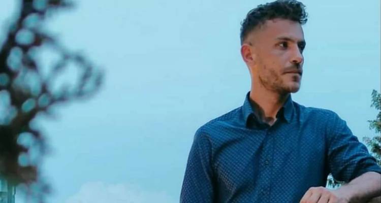 &Mu;&epsilon;&sigma;&omicron;&lambda;ό&gamma;&gamma;&iota;: &Kappa;&omicron;&rho;&upsilon;&phi;ώ&nu;&epsilon;&tau;&alpha;&iota; &eta; &alpha;&gamma;&omega;&nu;ί&alpha; &gamma;&iota;&alpha; &tau;&omicron;&nu; 31&chi;&rho;&omicron;&nu;&omicron; &Mu;&pi;ά&mu;&pi;&eta; | &Tau;&iota; &iota;&sigma;&chi;&upsilon;&rho;ί&zeta;&epsilon;&tau;&alpha;&iota; &omicron; 51&chi;&rho;&omicron;&nu;&omicron;&sigmaf; &pi;&omicron;&upsilon; ή&tau;&alpha;&nu; &omicron; &tau;&epsilon;&lambda;&epsilon;&upsilon;&tau;&alpha;ί&omicron;&sigmaf; &pi;&omicron;&upsilon; &tau;&omicron;&nu; &epsilon;ί&delta;&epsilon;