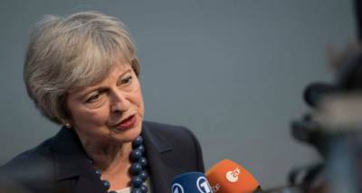 Brexit: &Kappa;&alpha;&mu;ί&alpha; &pi;&rho;ό&omicron;&delta;&omicron;&sigmaf; &mu;&epsilon;&tau;ά &tau;&eta;&nu; &omicron;&mu;&iota;&lambda;ί&alpha; &tau;&eta;&sigmaf; &Mu;έ&iota;