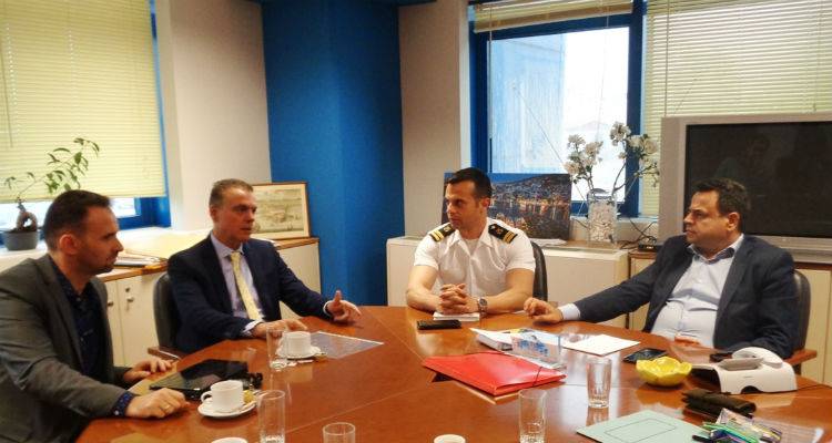 Συνάντηση του Ε.Ο.Α.Ε. Ν.  με τον Υφυπουργό Νεκτάριο  Σαντορινιό με θέμα το Μεταφορικό Ισοδύναμο