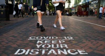 Κορονοϊός – Βρετανία: Νέο “σχέδιο τριών επιπέδων” εξετάζεται από την κυβέρνηση για την αναχαίτιση της πανδημίας