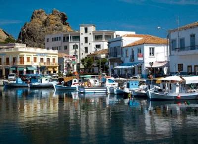 Εκπτώσεις έως 40% στην προκαταβολή των Λιμενικών Τελών