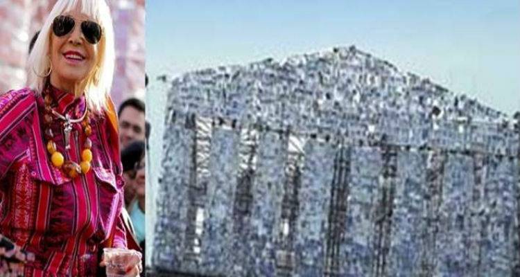 Ενας «Παρθενώνας» από 100.000 απαγορευμένα βιβλία