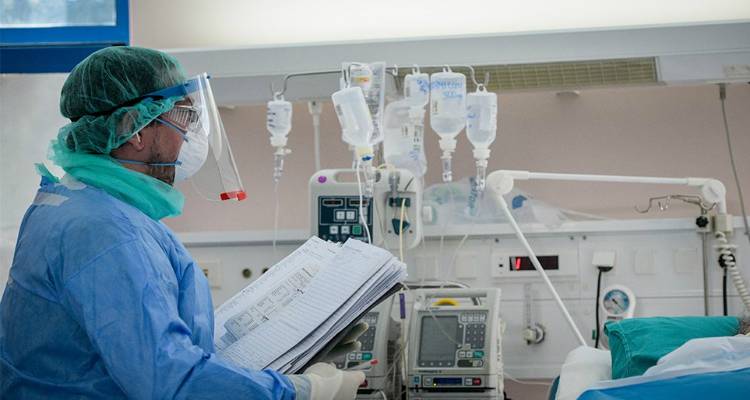 Κορωνοϊός: Στα 169 τα νέα κρούσματα - 65 στην Αττική | Σε Αθήνα και Πειραιά η πλειονότητα