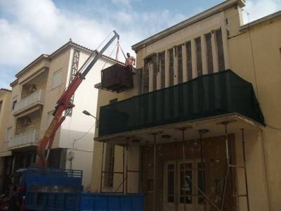 Ξεκίνησαν οι εργασίες αποκατάστασης των ζημιών στο Γαροφαλλίδειο (photos)