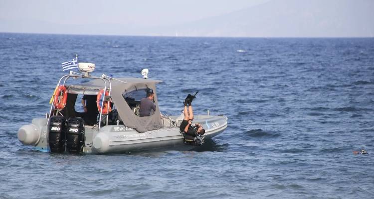 &Sigma;ύ&mu;&eta;: &Beta;&rho;έ&theta;&eta;&kappa;&alpha;&nu; &sigma;ώ&omicron;&iota; &epsilon;&pi;&tau;ά &epsilon;&pi;&iota;&beta;&alpha;ί&nu;&omicron;&nu;&tau;&epsilon;&sigmaf; &tau;&omicron;&upsilon; &iota;&sigma;&tau;&iota;&omicron;&pi;&lambda;&omicron;ϊ&kappa;&omicron;ύ -&Alpha;&nu;&alpha;&zeta;&eta;&tau;&epsilon;ί&tau;&alpha;&iota; &alpha;&kappa;ό&mu;&eta; έ&nu;&alpha;&sigmaf;, &sigma;&upsilon;&nu;&epsilon;&chi;ί&zeta;&omicron;&nu;&tau;&alpha;&iota; &omicron;&iota; έ&rho;&epsilon;&upsilon;&nu;&epsilon;&sigmaf;