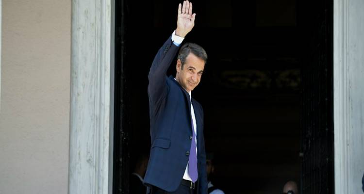 &Eta; &nu;έ&alpha; &delta;&omicron;&mu;ή &tau;&eta;&sigmaf; &kappa;&upsilon;&beta;έ&rho;&nu;&eta;&sigma;&eta;&sigmaf; | &Tau;&iota; &alpha;&lambda;&lambda;ά&zeta;&epsilon;&iota;