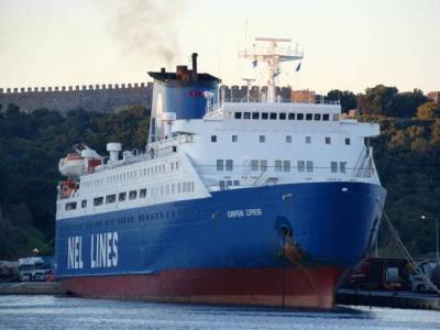 Αίτημα αποδρομολόγησης των πλοίων European και Θεόφιλος από τη ΝΕΛ