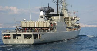 &Tau;&omicron; &Pi;&Nu; &tau;ί&mu;&eta;&sigma;&epsilon; &tau;&omicron;&nu; &Alpha;&gamma;. &Nu;&iota;&kappa;ό&lambda;&alpha;&omicron; &kappa;&alpha;&iota; &tau;&iota;&sigmaf; &nu;&alpha;&upsilon;&mu;&alpha;&chi;ί&epsilon;&sigmaf; &Lambda;ή&mu;&nu;&omicron;&upsilon; &kappa;&alpha;&iota; Έ&lambda;&lambda;&eta;&sigmaf; &mu;&epsilon; έ&nu;&alpha; &laquo;&Tau;&alpha;&xi;ί&delta;&iota; &sigma;&tau;&iota;&sigmaf; &Alpha;&nu;&alpha;&mu;&nu;ή&sigma;&epsilon;&iota;&sigmaf;&raquo; (photos)