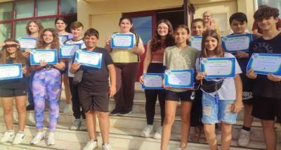 &Alpha;&pi;&omicron;&nu;&omicron;&mu;ή &Epsilon;&upsilon;&rho;&omega;&pi;&alpha;ϊ&kappa;ή&sigmaf; &Epsilon;&tau;&iota;&kappa;έ&tau;&alpha;&sigmaf; &pi;&omicron;&iota;ό&tau;&eta;&tau;&alpha;&sigmaf; eTwinning έ&rho;&gamma;&omicron;&upsilon; &sigma;&tau;&omicron; &Gamma;&upsilon;&mu;&nu;ά&sigma;&iota;&omicron; &Mu;&omicron;ύ&delta;&rho;&omicron;&upsilon;