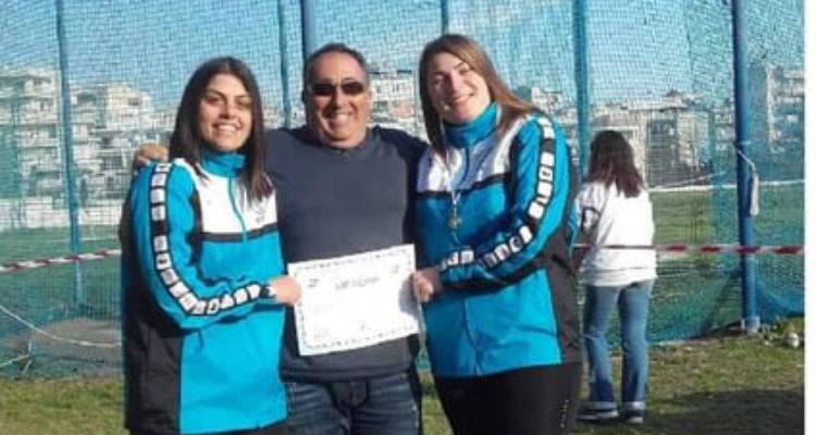 &Alpha;&Epsilon;&Lambda; &Lambda;ή&mu;&nu;&omicron;&upsilon;: 5o &Chi;&epsilon;&iota;&mu;&epsilon;&rho;&iota;&nu;ό &Kappa;ύ&pi;&epsilon;&lambda;&lambda;&omicron; &rho;ί&psi;&epsilon;&omega;&nu;!!!