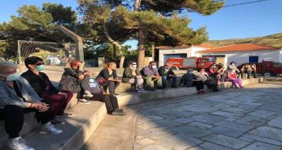 Ο Δήμος Αγίου Ευστρατίου μοίρασε μάσκες στους κατοίκους του νησιού