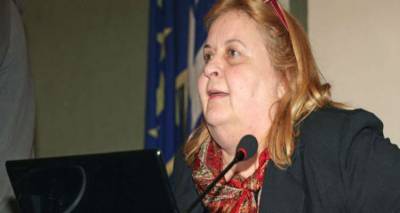 Περιστέρη: Στην τύχη της η Αμφίπολη -Οι Καρυάτιδες χάνουν τα χρώματά τους