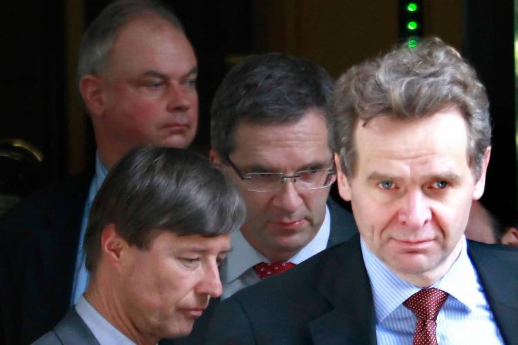 &Mu;έ&lambda;&omicron;&sigmaf; &tau;&eta;&sigmaf; &Tau;&rho;ό&iota;&kappa;&alpha;&sigmaf; &upsilon;&pi;έ&sigma;&tau;&eta; &epsilon;&gamma;&kappa;&epsilon;&phi;&alpha;&lambda;&iota;&kappa;ό &kappa;&alpha;&tau;ά &sigma;&tau;&eta; &delta;&iota;&alpha;&pi;&rho;&alpha;&gamma;&mu;ά&tau;&epsilon;&upsilon;&sigma;&eta;