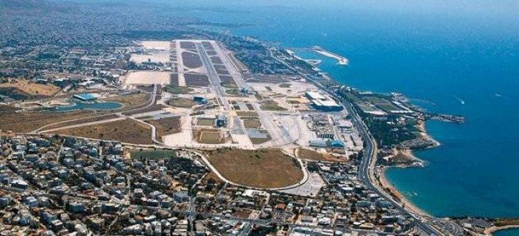 &Sigma;&tau;&alpha; &pi;&rho;ό&tau;&upsilon;&pi;&alpha; &tau;&eta;&sigmaf; &Beta;&alpha;&rho;&kappa;&epsilon;&lambda;ώ&nu;&eta;&sigmaf; &eta; &pi;&alpha;&rho;&alpha;&lambda;&iota;&alpha;&kappa;ή-&Epsilon;&tau;&omicron;&iota;&mu;ά&zeta;&epsilon;&tau;&alpha;&iota; &eta; &laquo;&Epsilon;&lambda;&lambda;&eta;&nu;&iota;&kappa;ή &Rho;&iota;&beta;&iota;έ&rho;&alpha;&raquo;