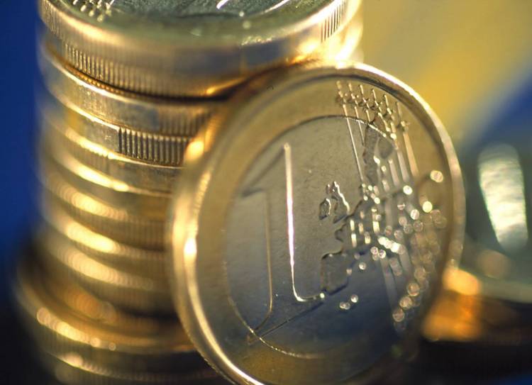 &Upsilon;&pi;&epsilon;&rho;&kappa;&alpha;&lambda;ύ&phi;&theta;&eta;&kappa;&epsilon; 1,77 &phi;&omicron;&rho;έ&sigmaf; &eta; &delta;&eta;&mu;&omicron;&pi;&rho;&alpha;&sigma;ί&alpha; &epsilon;&nu;&tau;ό&kappa;&omega;&nu; &gamma;&rho;&alpha;&mu;&mu;&alpha;&tau;ί&omega;&nu; &tau;&omicron;&upsilon; &delta;&eta;&mu;&omicron;&sigma;ί&omicron;&upsilon;