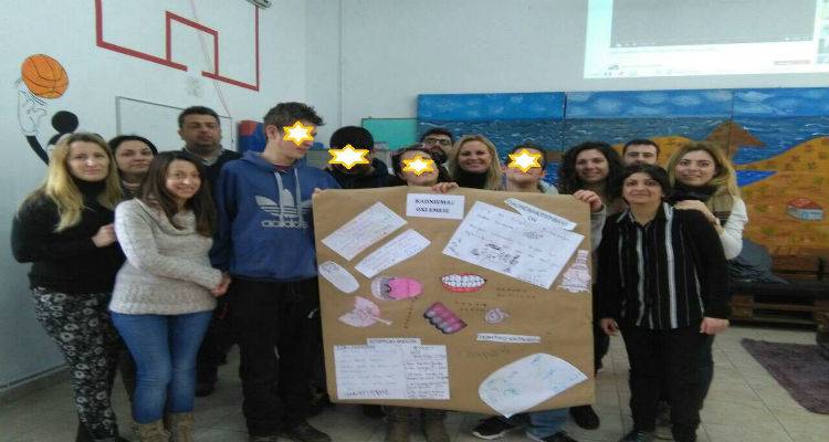 &Eta; &laquo;&Pi;&omicron;&lambda;&iota;ό&chi;&nu;&eta;&raquo; &kappa;ά&nu;&epsilon;&iota; &alpha;&pi;&omicron;&lambda;&omicron;&gamma;&iota;&sigma;&mu;ό &epsilon;&xi;&alpha;&mu;ή&nu;&omicron;&upsilon;