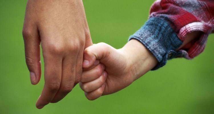 Πώς χτίζεται η σχέση εμπιστοσύνης μεταξύ γονέα και παιδιού;