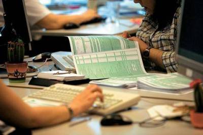 Ποιες αρμοδιότητες της εφορίας πάνε στα Γραφεία Εξυπηρέτησης Φορολογούμενων