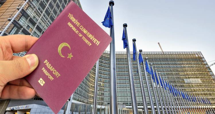 &Nu;&Delta; &gamma;&iota;&alpha; &beta;ί&zeta;&alpha; &sigma;&tau;&alpha; &nu;&eta;&sigma;&iota;ά: &Eta; &kappa;&upsilon;&beta;έ&rho;&nu;&eta;&sigma;&eta; &epsilon;ί&nu;&alpha;&iota; &alpha;&nu;ί&kappa;&alpha;&nu;&eta; &nu;&alpha; &delta;&iota;&alpha;&pi;&rho;&alpha;&gamma;&mu;&alpha;&tau;&epsilon;&upsilon;&tau;&epsilon;ί &kappa;&alpha;&iota; &nu;&alpha; &phi;έ&rho;&epsilon;&iota; &alpha;&pi;&omicron;&tau;&epsilon;&lambda;έ&sigma;&mu;&alpha;&tau;&alpha;