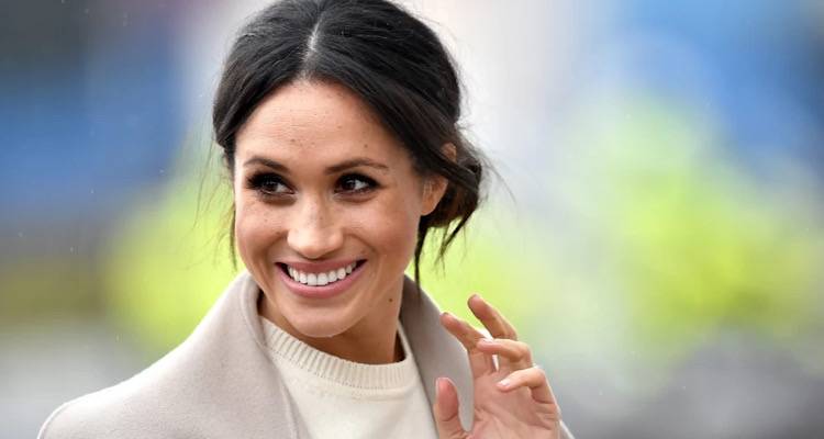 H &Mu;έ&gamma;&kappa;&alpha;&nu; &Mu;&alpha;&rho;&kappa;&lambda; &alpha;&pi;ή&gamma;&gamma;&epsilon;&iota;&lambda;&epsilon; &Nu;&tau;ί&nu;&omicron; &Chi;&rho;&iota;&sigma;&tau;&iota;&alpha;&nu;ό&pi;&omicron;&upsilon;&lambda;&omicron; &sigma;&tau;&omicron; Podcast &tau;&omega;&nu; 20 &epsilon;&kappa;&alpha;&tau;&omicron;&mu;&mu;&upsilon;&rho;ί&omega;&nu; &delta;&omicron;&lambda;&alpha;&rho;ί&omega;&nu;