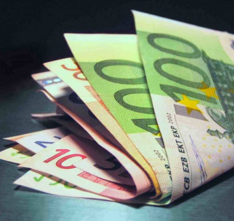 &Pi;ώ&sigmaf; &theta;&alpha; &rho;&upsilon;&theta;&mu;ί&sigma;&epsilon;&tau;&epsilon; &tau;&alpha; &chi;&rho;έ&eta; &sigma;&tau;&alpha; &Tau;&alpha;&mu;&epsilon;ί&alpha;