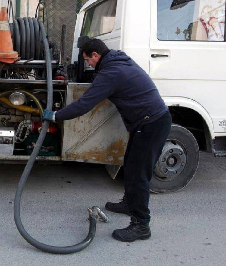 &Alpha;&upsilon;&xi;&eta;&mu;έ&nu;&epsilon;&sigmaf; 20% &omicron;&iota; &pi;&omega;&lambda;ή&sigma;&epsilon;&iota;&sigmaf; &tau;&omicron;&upsilon; &pi;&epsilon;&tau;&rho;&epsilon;&lambda;&alpha;ί&omicron;&upsilon;