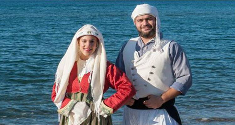 &Tau;&omicron; &Lambda;ύ&kappa;&epsilon;&iota;&omicron; &tau;&omega;&nu; &Epsilon;&lambda;&lambda;&eta;&nu;ί&delta;&omega;&nu; &Lambda;ή&mu;&nu;&omicron;&upsilon; &delta;&iota;&omicron;&rho;&gamma;&alpha;&nu;ώ&nu;&epsilon;&iota; &delta;&omega;&rho;&epsilon;ά&nu; &sigma;&epsilon;&mu;&iota;&nu;ά&rho;&iota;&alpha; &epsilon;&nu;&delta;&upsilon;&mu;&alpha;&tau;&omicron;&lambda;&omicron;&gamma;ί&alpha;&sigmaf;.