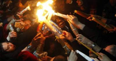 &Pi;ώ&sigmaf; &theta;&alpha; &gamma;ί&nu;&epsilon;&iota; &eta; &mu;&epsilon;&tau;&alpha;&phi;&omicron;&rho;ά &tau;&omicron;&upsilon; &Alpha;&gamma;ί&omicron;&upsilon; &Phi;&omega;&tau;ό&sigmaf; &sigma;&tau;&eta; &Lambda;ή&mu;&nu;&omicron;