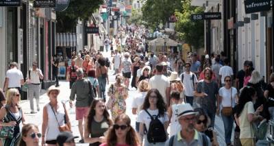 &Nu;έ&alpha; &upsilon;&pi;&epsilon;&rho;&pi;&lambda;&epsilon;&omicron;&nu;ά&sigma;&mu;&alpha;&tau;&alpha; &kappa;&alpha;&iota; &mu;&epsilon; &tau;&eta; &beta;&omicron;ύ&lambda;&alpha; &tau;&eta;&sigmaf; &Kappa;&omicron;&mu;&iota;&sigma;&iota;ό&nu; -&Tau;&iota; &epsilon;&kappa;&tau;&iota;&mu;ά &gamma;&iota;&alpha; &alpha;&nu;&epsilon;&rho;&gamma;ί&alpha; &kappa;&alpha;&iota; &mu;&iota;&sigma;&theta;&omicron;ύ&sigmaf;