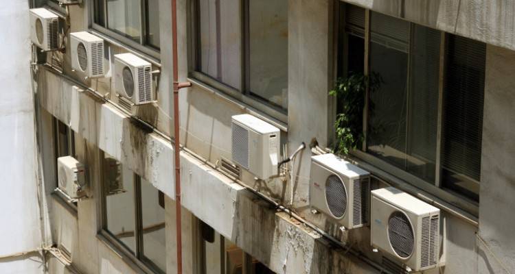Κορωνοϊός και χρήση κλιματιστικών: Πώς πρέπει να χρησιμοποιούνται | Πότε υπάρχει κίνδυνος μετάδοσης του ιού
