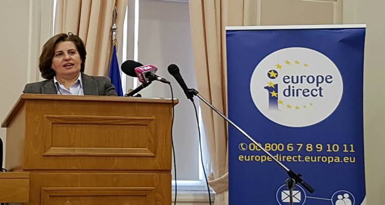 &Eta; &Chi;&rho;&iota;&sigma;&tau;&iota;ά&nu;&alpha; &Kappa;&alpha;&lambda;&omicron;&gamma;ή&rho;&omicron;&upsilon; &sigma;&epsilon; &delta;&iota;&epsilon;&theta;&nu;έ&sigmaf; &sigma;&upsilon;&nu;έ&delta;&rho;&iota;&omicron; &tau;&omicron;&upsilon; &Pi;&alpha;&nu;&epsilon;&pi;&iota;&sigma;&tau;&eta;&mu;ί&omicron;&upsilon; &Alpha;&iota;&gamma;&alpha;ί&omicron;&upsilon;