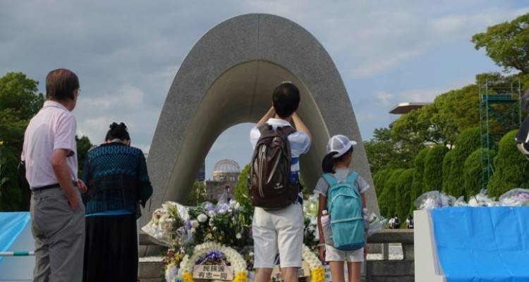 Χιροσίμα: 74 χρόνια μετά την ατομική βόμβα, ο Δήμος ζητά την απαγόρευση πυρηνικών όπλων