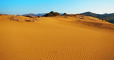 Κι όμως, έχει και ελληνικό νησί τη… Σαχάρα του | Πώς θα πάτε απευθείας από Θεσσαλονίκη