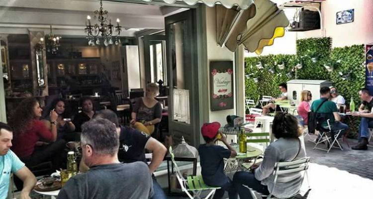 &Lambda;ή&mu;&nu;&omicron;&sigmaf;: &Eta; &alpha;&pi;&omicron;&psi;&iota;&nu;ή &beta;&rho;&alpha;&delta;&iota;ά &epsilon;ί&nu;&alpha;&iota; Vintage &kappa;&alpha;&iota; live