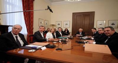 &Tau;&omicron; &kappa;&omicron;&iota;&nu;ό &alpha;&nu;&alpha;&kappa;&omicron;&iota;&nu;&omega;&theta;έ&nu; &tau;&eta;&sigmaf; &sigma;ύ&sigma;&kappa;&epsilon;&psi;&eta;&sigmaf; &tau;&omega;&nu; &pi;&omicron;&lambda;&iota;&tau;&iota;&kappa;ώ&nu; &alpha;&rho;&chi;&eta;&gamma;ώ&nu;