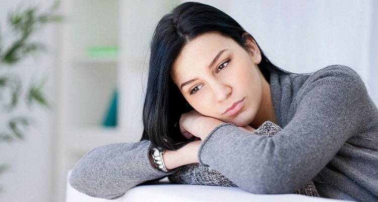 Κορυφώνονται το Νοέμβριο τα αρνητικά συναισθήματα | Τον Απρίλιο το άγχος