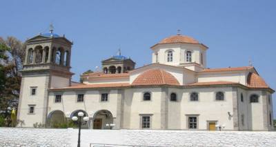 &Eta; &Mu;&eta;&tau;&rho;ό&pi;&omicron;&lambda;&eta; &Lambda;ή&mu;&nu;&omicron;&upsilon; &gamma;&iota;&omicron;&rho;&tau;ά&zeta;&epsilon;&iota; &tau;&eta;&nu; Ύ&psi;&omega;&sigma;&eta; &tau;&omicron;&upsilon; &Tau;ί&mu;&iota;&omicron;&upsilon; &Sigma;&tau;&alpha;&upsilon;&rho;&omicron;ύ