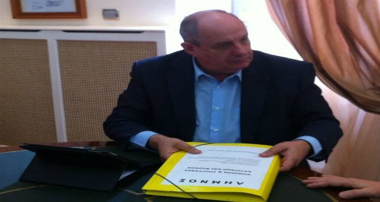 Στα νησιά του Β. Αιγαίου ο  Υφ. Επικρατείας Τέρενς Κουίκ