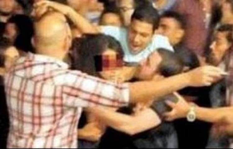 Ολλανδή δημοσιογράφος βιάστηκε στην πλατεία Ταχρίρ (video)