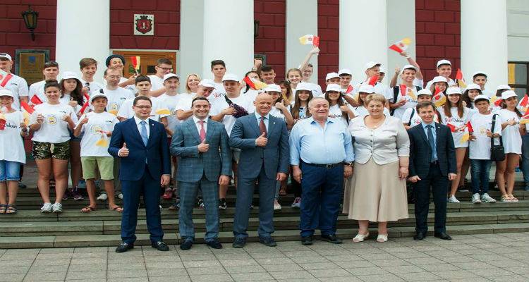 &Omicron;&iota; &nu;έ&omicron;&iota; &iota;&sigma;&tau;&omicron;&rho;&iota;&kappa;&omicron;ί &tau;&eta;&sigmaf; &Omicron;&delta;&eta;&sigma;&sigma;&omicron;ύ &alpha;&nu;&alpha;&chi;ώ&rho;&eta;&sigma;&alpha;&nu; &gamma;&iota;&alpha; &tau;&eta;&nu; &Lambda;ή&mu;&nu;&omicron; (photos)