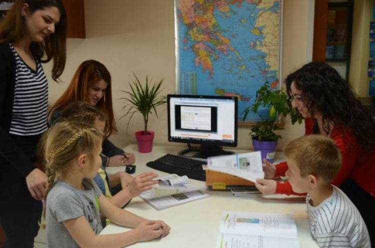 Σε λειτουργεία το 1o  δωρεάν on - line δημοτικό σχολείο (photos)