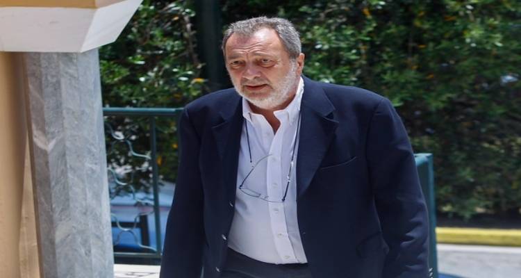 &Alpha;&pi;&omicron;&chi;&omega;&rho;&epsilon;ί &alpha;&pi;ό &tau;&omicron;&nu; &Alpha;&Nu;&Tau;1 &omicron; &Sigma;&tau;&rho;&alpha;&tau;ή&sigmaf; &Lambda;&iota;&alpha;&rho;έ&lambda;&lambda;&eta;&sigmaf;: &laquo;Ή&rho;&theta;&epsilon; &eta; &sigma;&tau;&iota;&gamma;&mu;ή &nu;&alpha; &omicron;&lambda;&omicron;&kappa;&lambda;&eta;&rho;&omega;&theta;&epsilon;ί &omicron; &kappa;ύ&kappa;&lambda;&omicron;&sigmaf;&raquo;