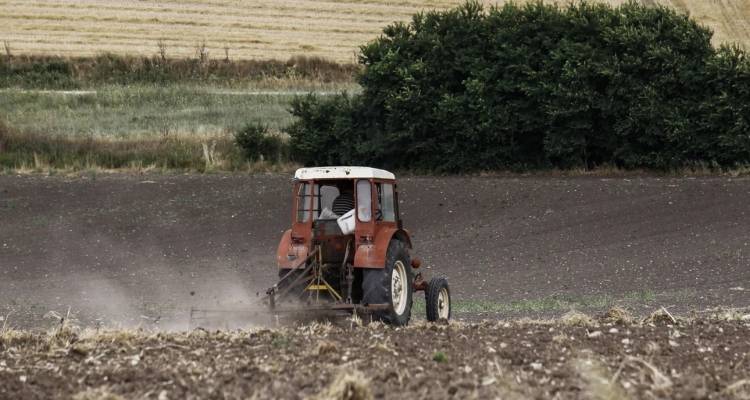 &Epsilon;&Lambda;&Gamma;&Alpha;: &Pi;&lambda;&eta;&rho;&omega;&mu;ή &alpha;&pi;&omicron;&zeta;&eta;&mu;&iota;ώ&sigma;&epsilon;&omega;&nu; 8,7 &epsilon;&kappa;&alpha;&tau;. &epsilon;&upsilon;&rho;ώ &sigma;&epsilon; 6.041 &pi;&alpha;&rho;&alpha;&gamma;&omega;&gamma;&omicron;ύ&sigmaf;