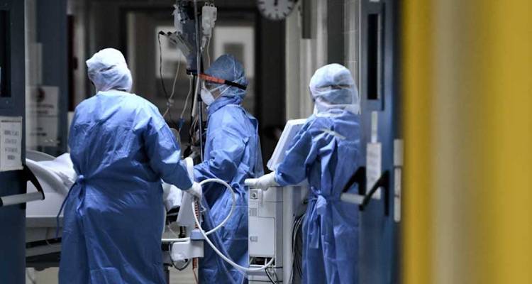 Κορωνοϊός: Σοκ με 2.056 νέα κρούσματα | «Έκρηξη» στη Θεσσαλονίκη με 839 κρούσματα - 464 στην Αττική